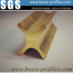 Chine Prix d'usine durable Laiton Sanitaire Profiles de forme X fournisseur