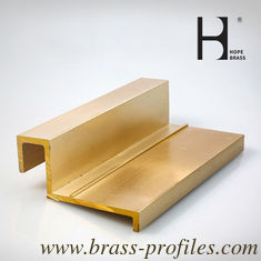 Chine C3800 / C3850 Matériaux de construction Extrusion solide Cadre de fenêtre en laiton fournisseur