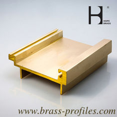 Chine Décoration du bâtiment Cadre de fenêtre de porte en laiton à l'intérieur de la boîte en carton d'emballage fournisseur