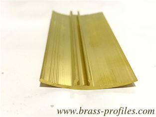 Chine Lissage professionnel de barres de cuivre polies fournisseur