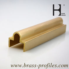 Chine Forme du cadre de la fenêtre en cuivre Profil en laiton extrudé Fabricant fournisseur