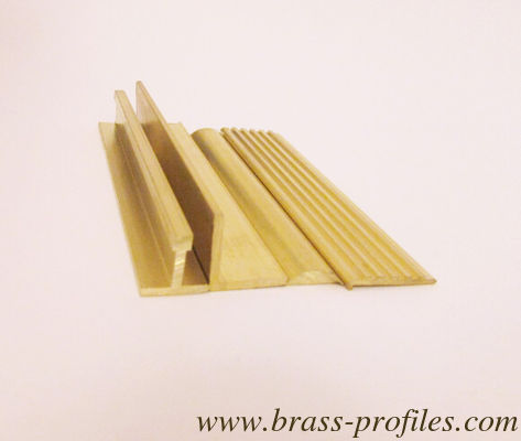 Profiles extrudés sur mesure en alliage de cuivre / Profiles décoratifs en cuivre fournisseur