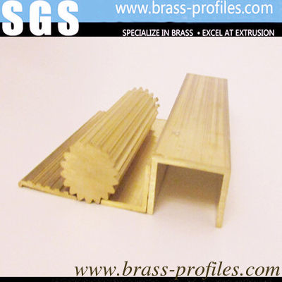 Exporteur de profilés spéciaux en laiton au plomb / profilés d'extrusion en cuivre fournisseur