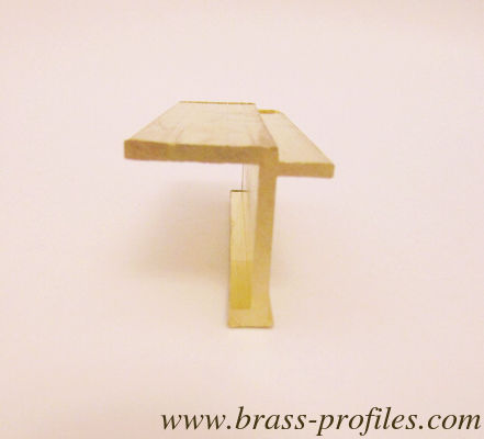 C3850 8 pieds de cuivre en forme de S Sections personnalisées en laiton H Profiles fournisseur