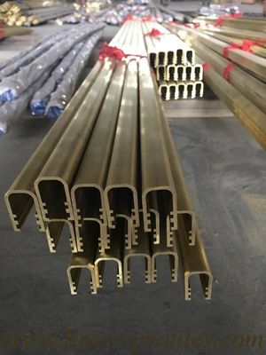 12 pouces de cuivre alliage en forme de U et de cuivre extrusion U canal pour la décoration fournisseur