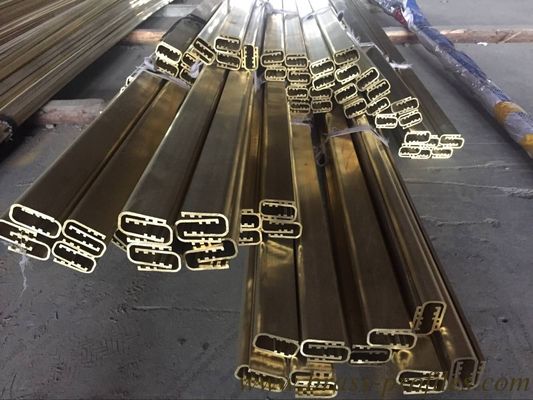 12 pouces de cuivre alliage en forme de U et de cuivre extrusion U canal pour la décoration fournisseur