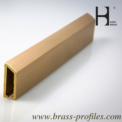 L'extrusion en laiton jaune U Channel est la meilleure option avec emballage standard fournisseur