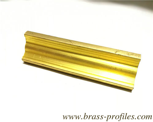 Profiles en laiton extrudé Profiles en alliages de laiton au plomb fournisseur