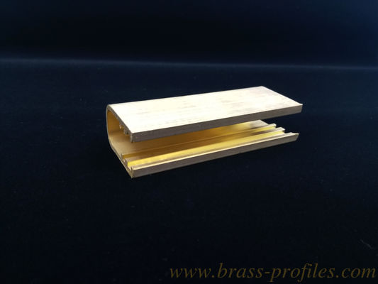 33 mm x 25 mm x 2 mm Strong Brass U Channel Pour la décoration de la maison du restaurant fournisseur
