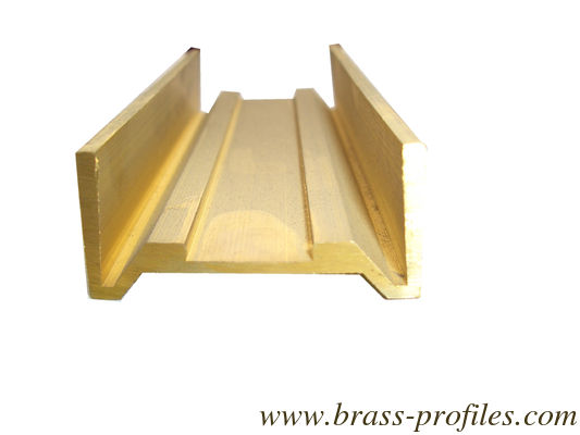 Lumière de cuivre C-canal Tailles Lumière d'extrusion H-canal Lumière U-canal fournisseur