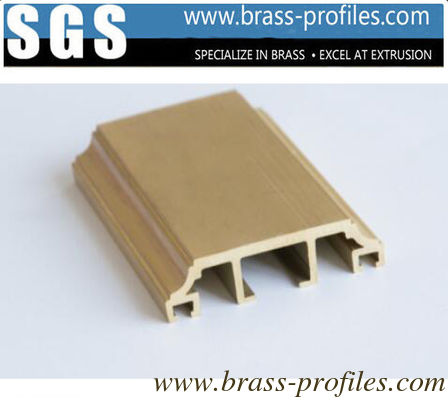 Profiles d'extrusion en laiton brillant pour la construction de fenêtres et de portes pour meubles domestiques fournisseur