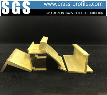 Profiles en laiton architectural C2680 cadre en alliage d'extrusions de cuivre fournisseur
