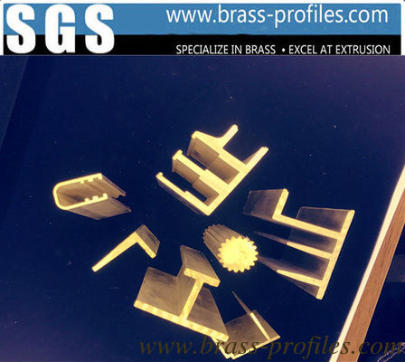 Profiles en laiton architectural C2680 cadre en alliage d'extrusions de cuivre fournisseur
