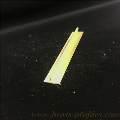 Profiles d'extrusion en laiton T section sortie Profiles T de cuivre extrudé fournisseur