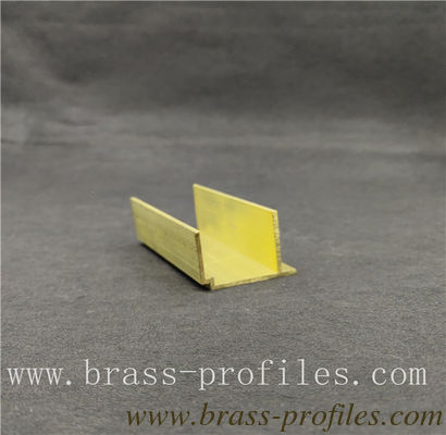 Produits métalliques en alliage de laiton Profiles industriels avec tailles personnalisées fournisseur