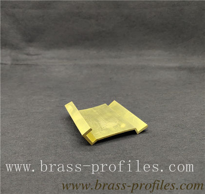 Produits métalliques en alliage de laiton Profiles industriels avec tailles personnalisées fournisseur
