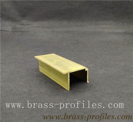 Produits industriels en U-canal extrudés avec des matériaux en laiton de cuivre fournisseur