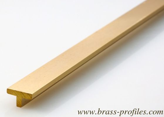 Tête de cuivre résistant à la rouille T Bar T Shape Extrusions de cuivre fournisseur